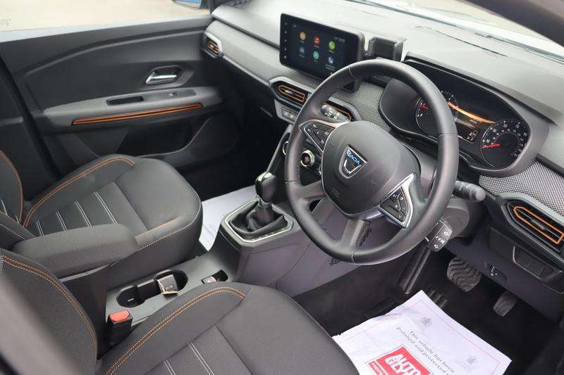 2022 DACIA SANDERO STEPWAY 2022 DACIA SANDERO STEPWAY