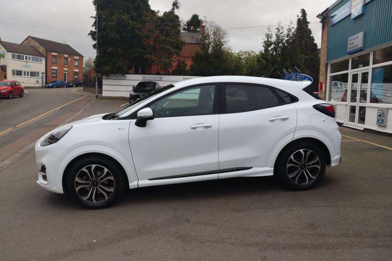 A 2021 FORD PUMA 1.0T EcoBoost MHEV ST-Line Design SUV 5dr Petrol Manual Euro 6 (s/s) (125 ps) A 2021 FORD PUMA 1.0T EcoBoost MHEV ST-Line Design SUV 5dr Petrol Manual Euro 6 (s/s) (125 ps)