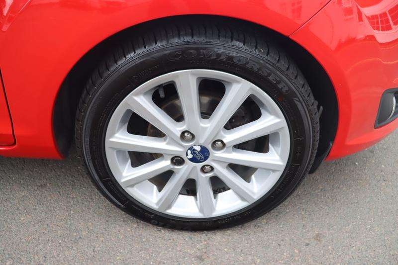 2013 FORD FIESTA 2013 FORD FIESTA