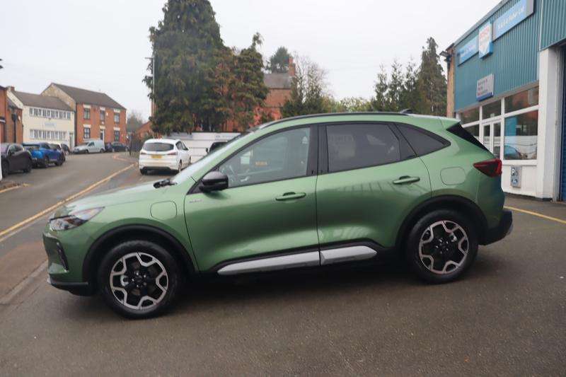 A 2025 FORD KUGA 2.5 Duratec 14.4kWh Active SUV 5dr Petrol Plug-in Hybrid CVT Euro 6 (s/s) (243 ps) A 2025 FORD KUGA 2.5 Duratec 14.4kWh Active SUV 5dr Petrol Plug-in Hybrid CVT Euro 6 (s/s) (243 ps)