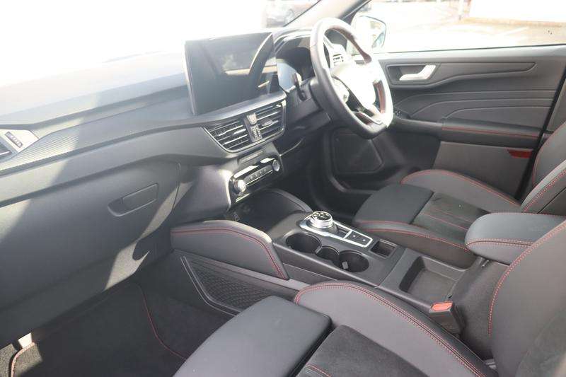 2025 FORD KUGA 2025 FORD KUGA