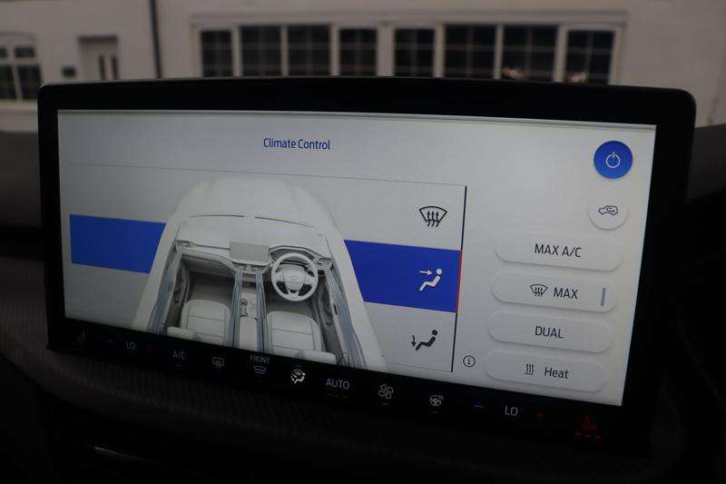 2025 FORD KUGA 2025 FORD KUGA