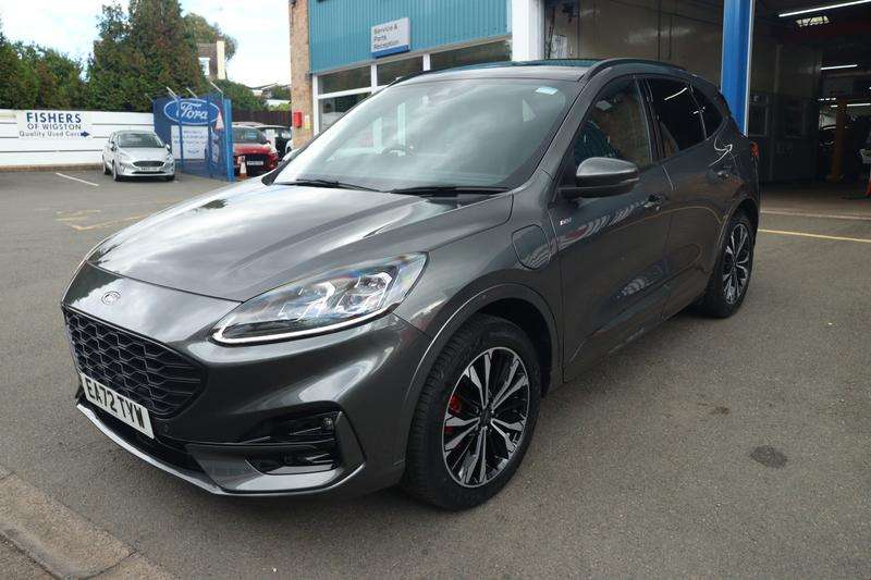 A 2023 FORD KUGA 2.5 EcoBoost Duratec 14.4kWh ST-Line X SUV 5dr Petrol Plug-in Hybrid CVT Euro 6 (s/s) (225 ps) A 2023 FORD KUGA 2.5 EcoBoost Duratec 14.4kWh ST-Line X SUV 5dr Petrol Plug-in Hybrid CVT Euro 6 (s/s) (225 ps)