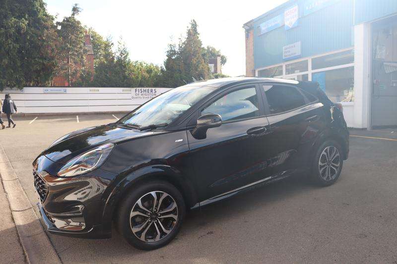 A 2022 FORD PUMA 1.0T EcoBoost MHEV ST-Line SUV 5dr Petrol Hybrid Manual Euro 6 (s/s) (125 ps) A 2022 FORD PUMA 1.0T EcoBoost MHEV ST-Line SUV 5dr Petrol Hybrid Manual Euro 6 (s/s) (125 ps)