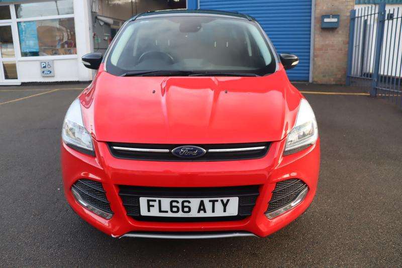 A 2016 FORD KUGA 2.0 TDCi Zetec SUV 5dr Diesel Manual 2WD Euro 6 (s/s) (150 ps) A 2016 FORD KUGA 2.0 TDCi Zetec SUV 5dr Diesel Manual 2WD Euro 6 (s/s) (150 ps)