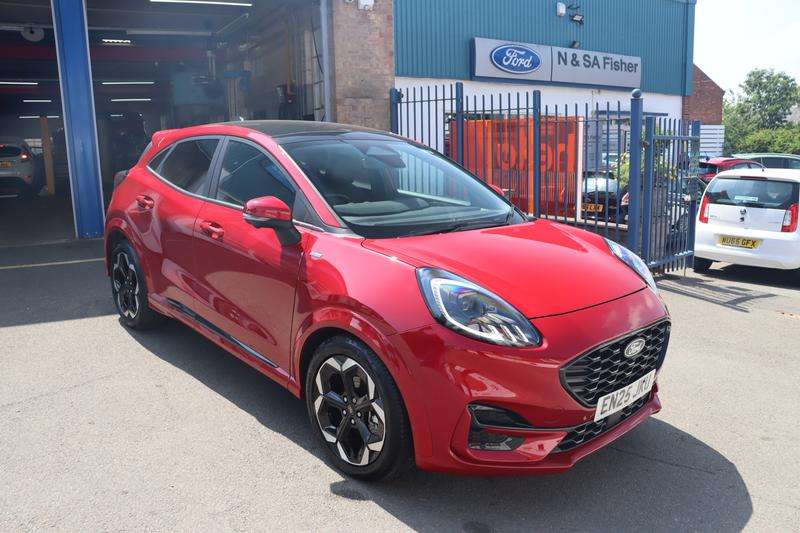 A 2025 FORD PUMA 1.0T EcoBoost MHEV ST-Line X SUV 5dr Petrol Hybrid DCT Euro 6 (s/s) (155 ps) A 2025 FORD PUMA 1.0T EcoBoost MHEV ST-Line X SUV 5dr Petrol Hybrid DCT Euro 6 (s/s) (155 ps)