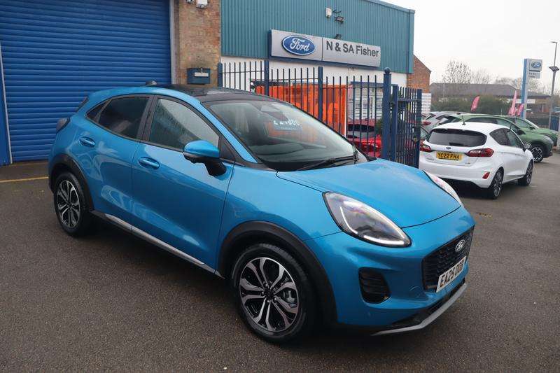A 2025 FORD PUMA 1.0T EcoBoost MHEV Titanium SUV 5dr Petrol Hybrid DCT Euro 6 (s/s) (125 ps) A 2025 FORD PUMA 1.0T EcoBoost MHEV Titanium SUV 5dr Petrol Hybrid DCT Euro 6 (s/s) (125 ps)