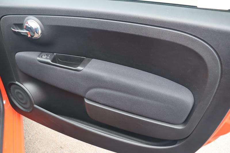 2023 FIAT 500 2023 FIAT 500