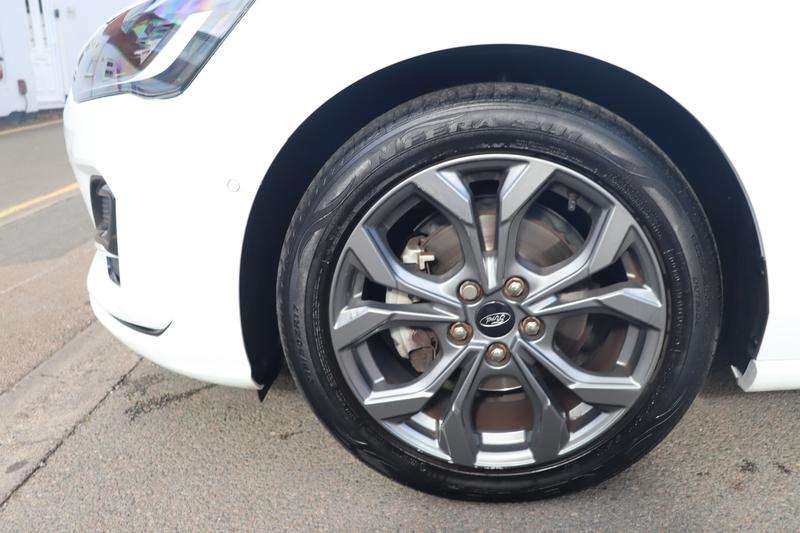 2022 FORD FOCUS 2022 FORD FOCUS