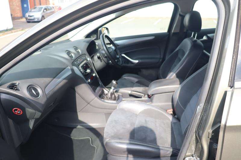 2013 FORD MONDEO 2013 FORD MONDEO