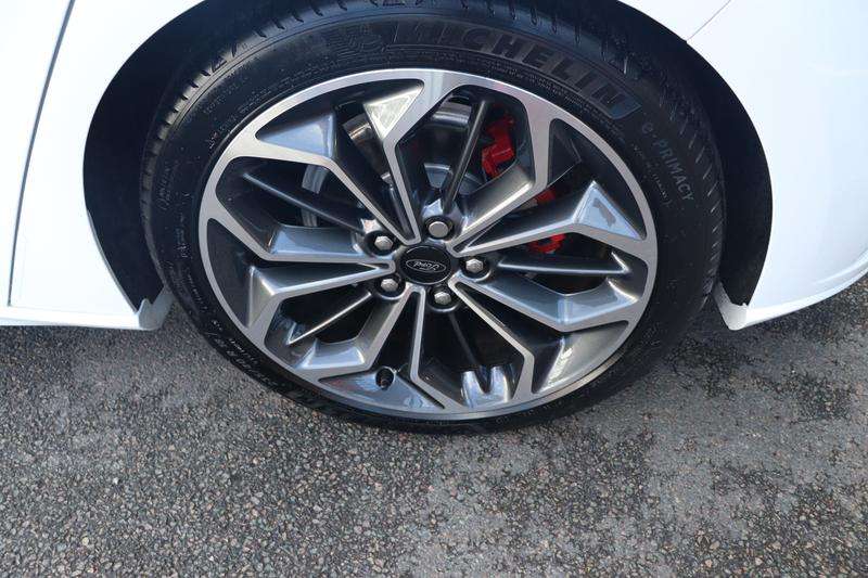 2023 FORD FOCUS 2023 FORD FOCUS