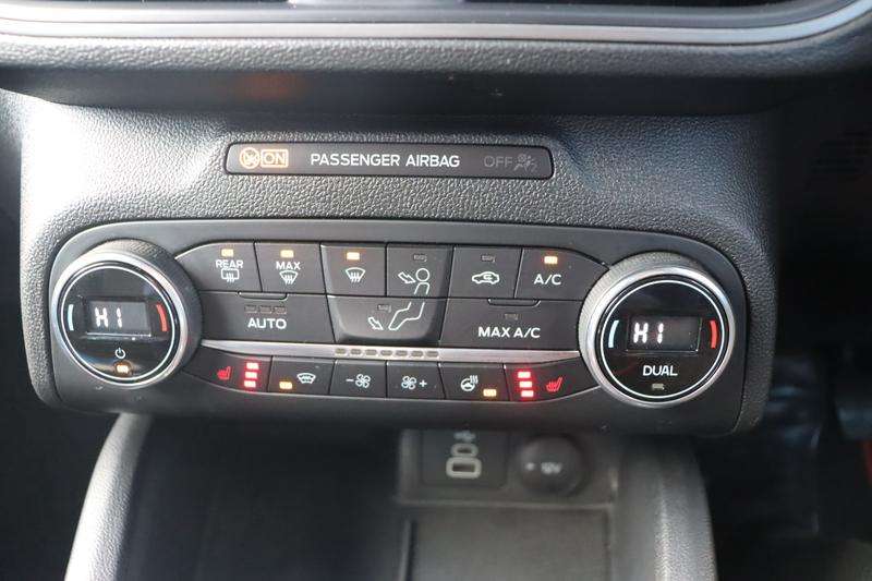 2022 FORD FOCUS 2022 FORD FOCUS
