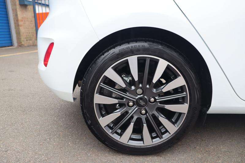 2022 FORD FIESTA 2022 FORD FIESTA