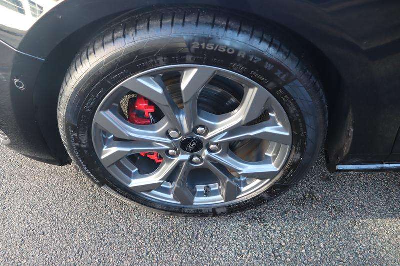 2025 FORD FOCUS 2025 FORD FOCUS