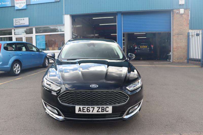 A 2017 FORD MONDEO 2.0 Duratec Hybrid HEV Vignale Saloon 4dr CVT Euro 6 (s/s) (187 ps) A 2017 FORD MONDEO 2.0 Duratec Hybrid HEV Vignale Saloon 4dr CVT Euro 6 (s/s) (187 ps)