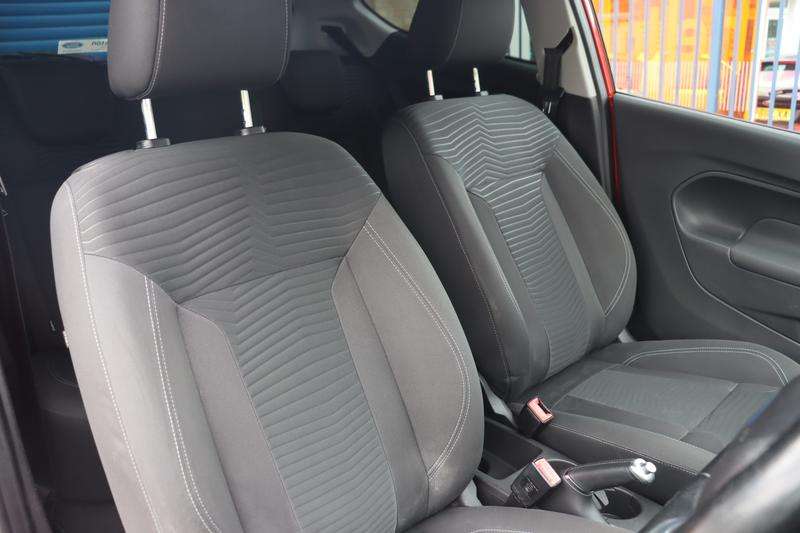 2013 FORD FIESTA 2013 FORD FIESTA