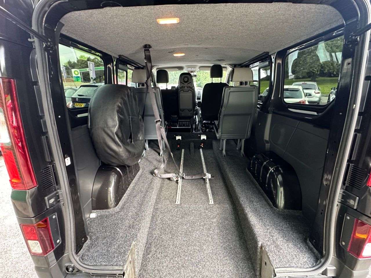 2015 RENAULT TRAFIC 2015 RENAULT TRAFIC