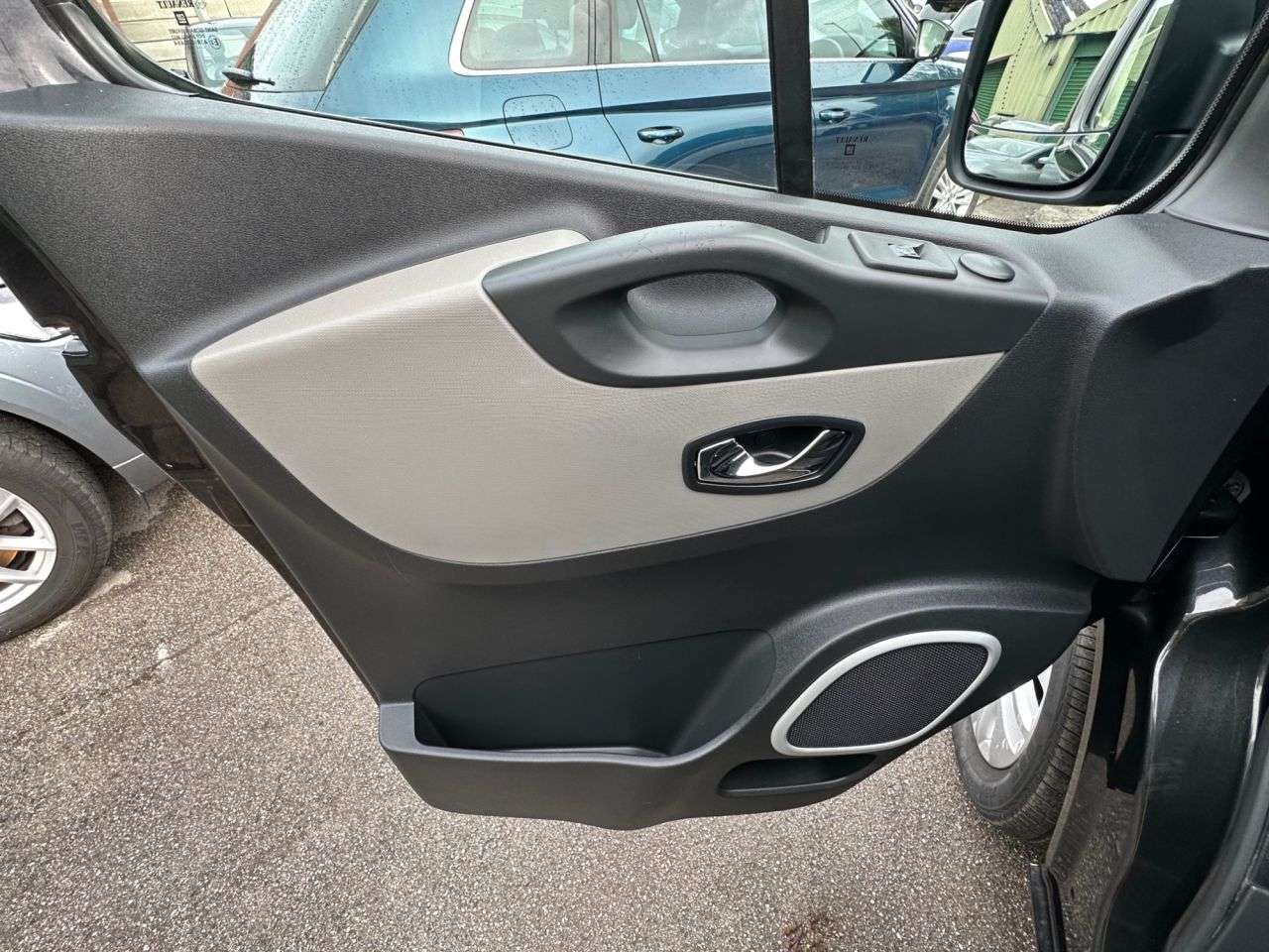 2015 RENAULT TRAFIC 2015 RENAULT TRAFIC