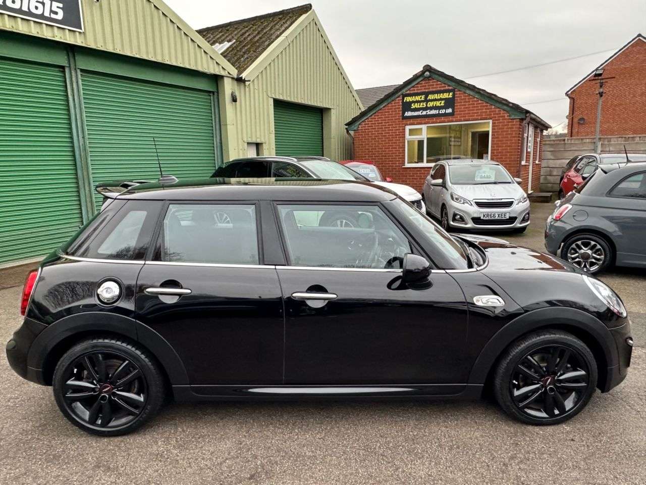 2019 MINI HATCH 2019 MINI HATCH