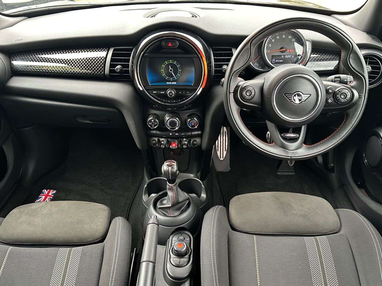 A 2019 MINI HATCH 2.0 Cooper S Sport Hatchback 5dr Petrol Manual Euro 6 (s/s) (192 ps) DRIVE A 2019 MINI HATCH 2.0 Cooper S Sport Hatchback 5dr Petrol Manual Euro 6 (s/s) (192 ps) DRIVE