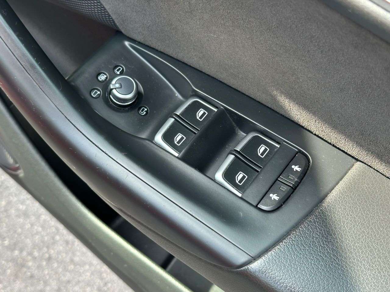 2018 AUDI Q3 2018 AUDI Q3