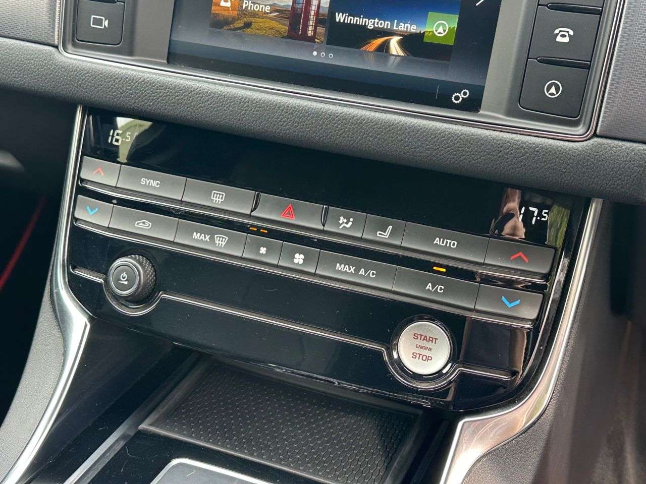 2018 JAGUAR XF 2018 JAGUAR XF