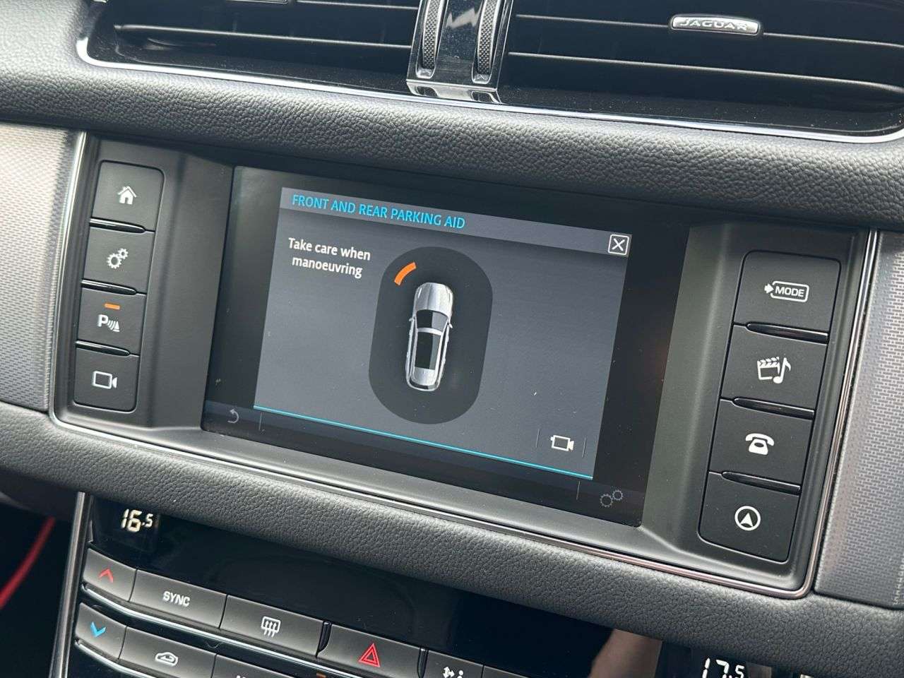 2018 JAGUAR XF 2018 JAGUAR XF