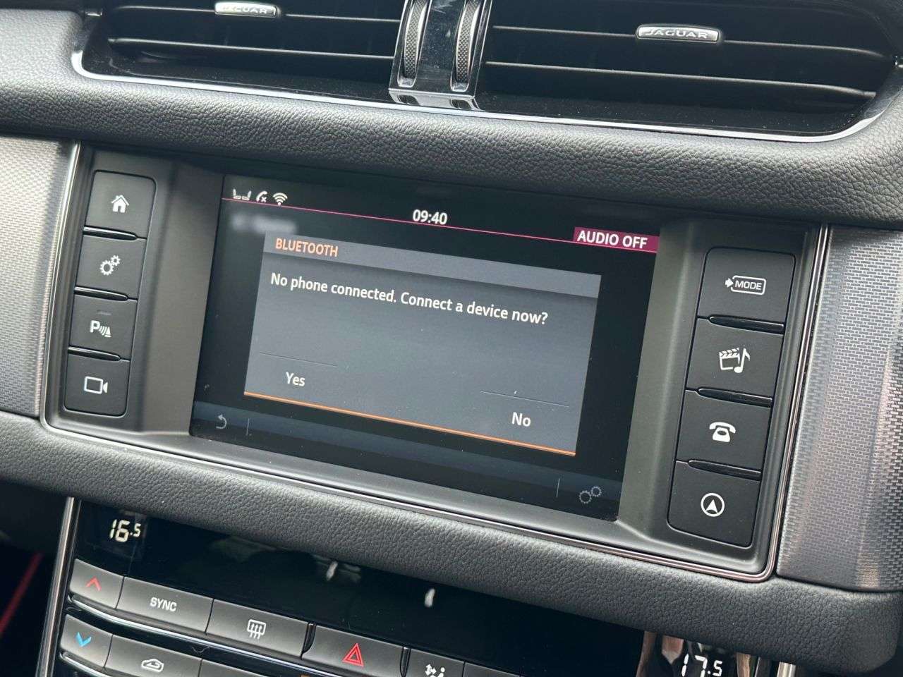 2018 JAGUAR XF 2018 JAGUAR XF