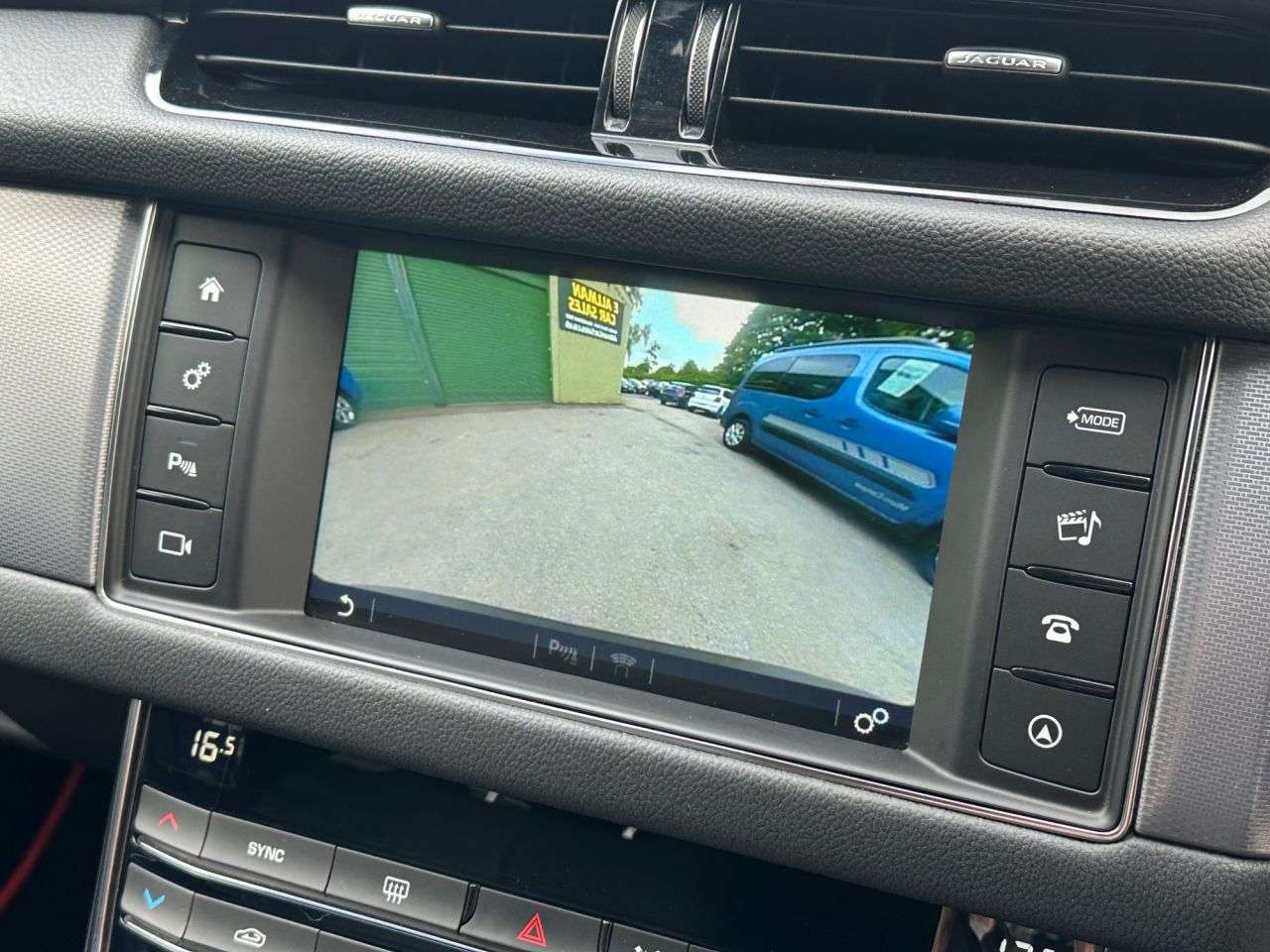 2018 JAGUAR XF 2018 JAGUAR XF