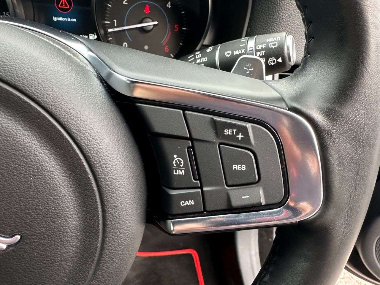 2018 JAGUAR XF 2018 JAGUAR XF