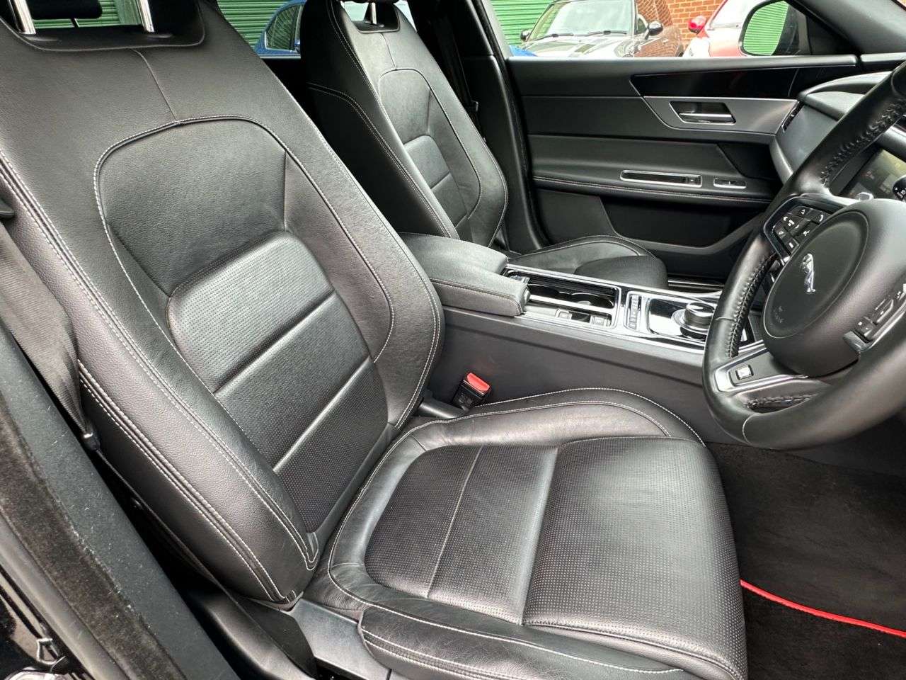 2018 JAGUAR XF 2018 JAGUAR XF