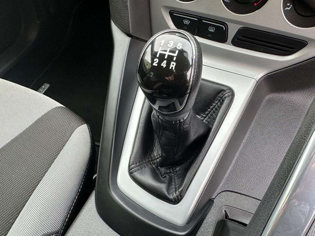 2011 FORD FOCUS 2011 FORD FOCUS