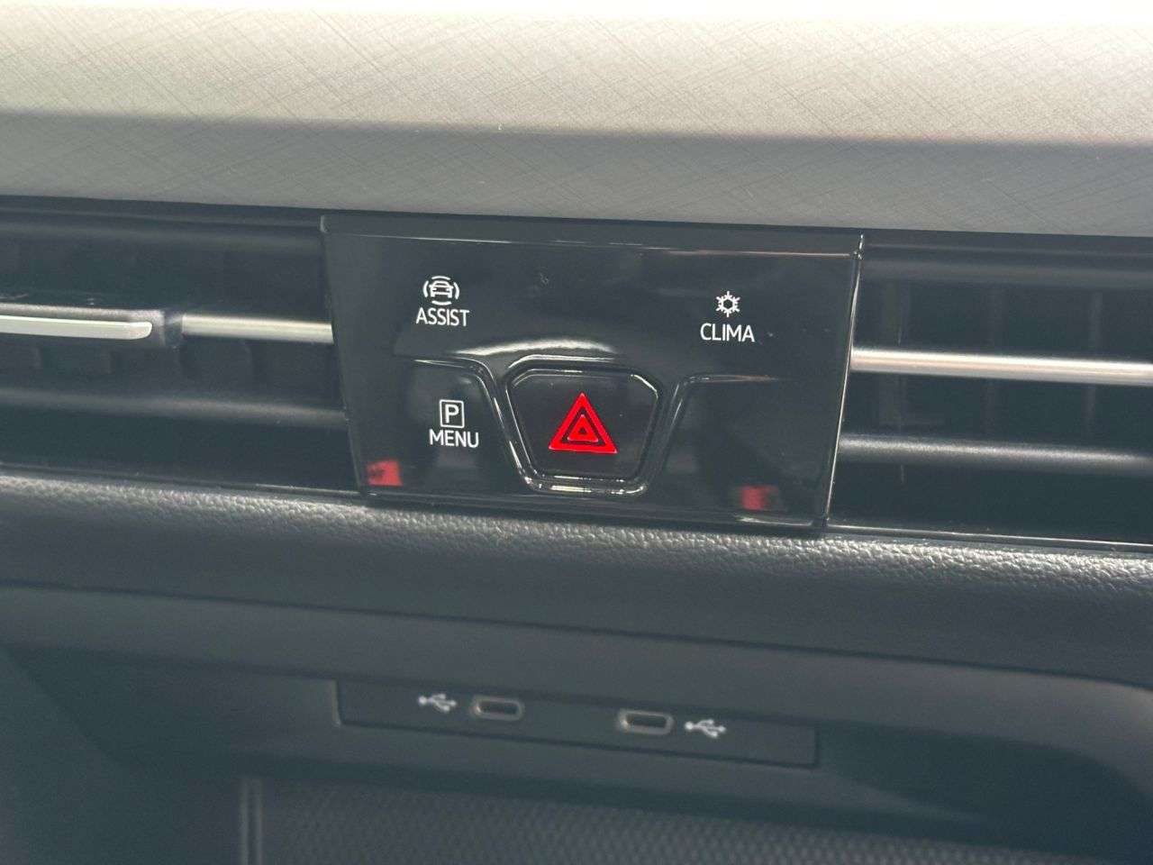 2021 VOLKSWAGEN GOLF 2021 VOLKSWAGEN GOLF