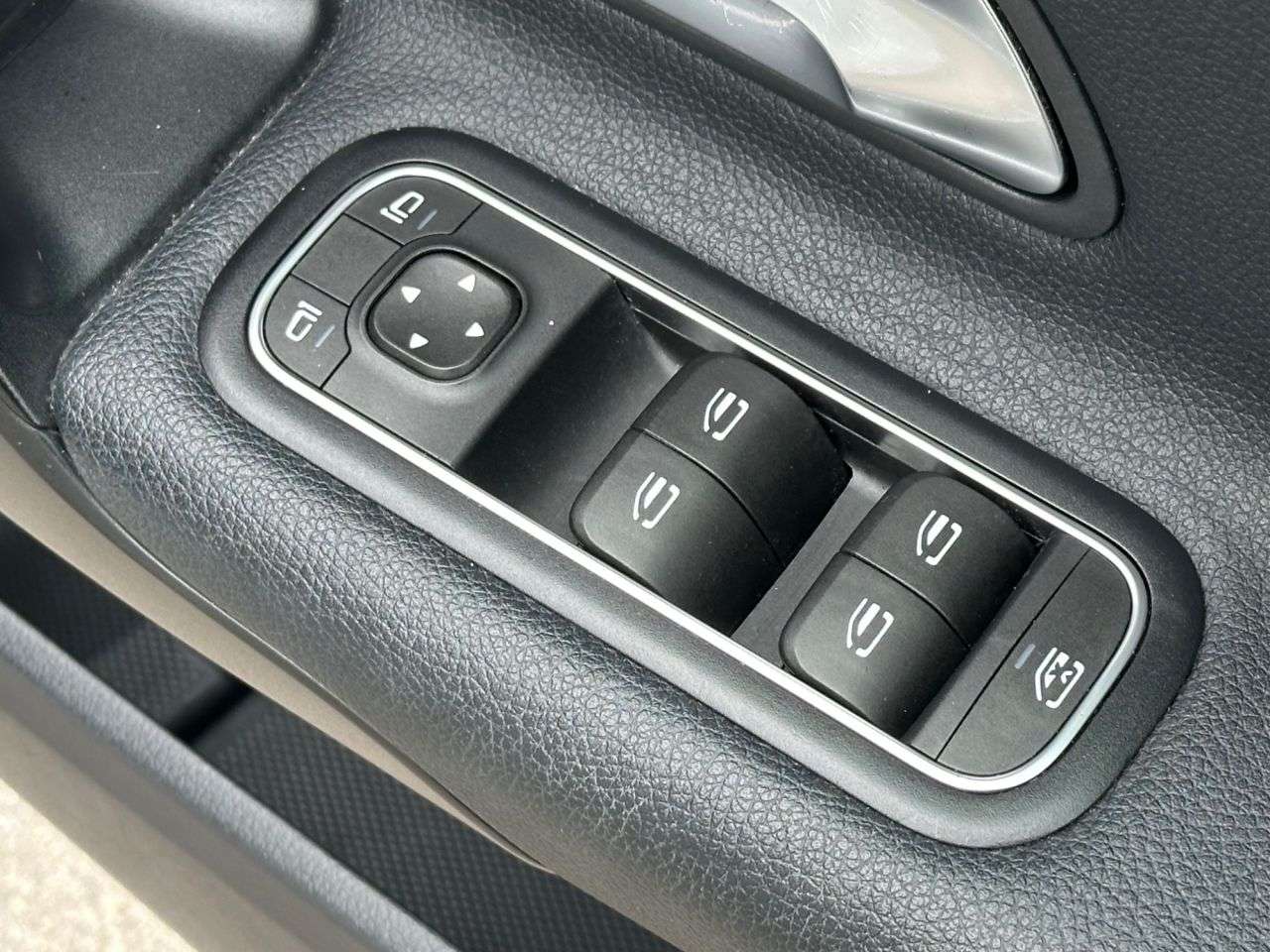 2021 MERCEDES-BENZ A-CLASS 2021 MERCEDES-BENZ A-CLASS