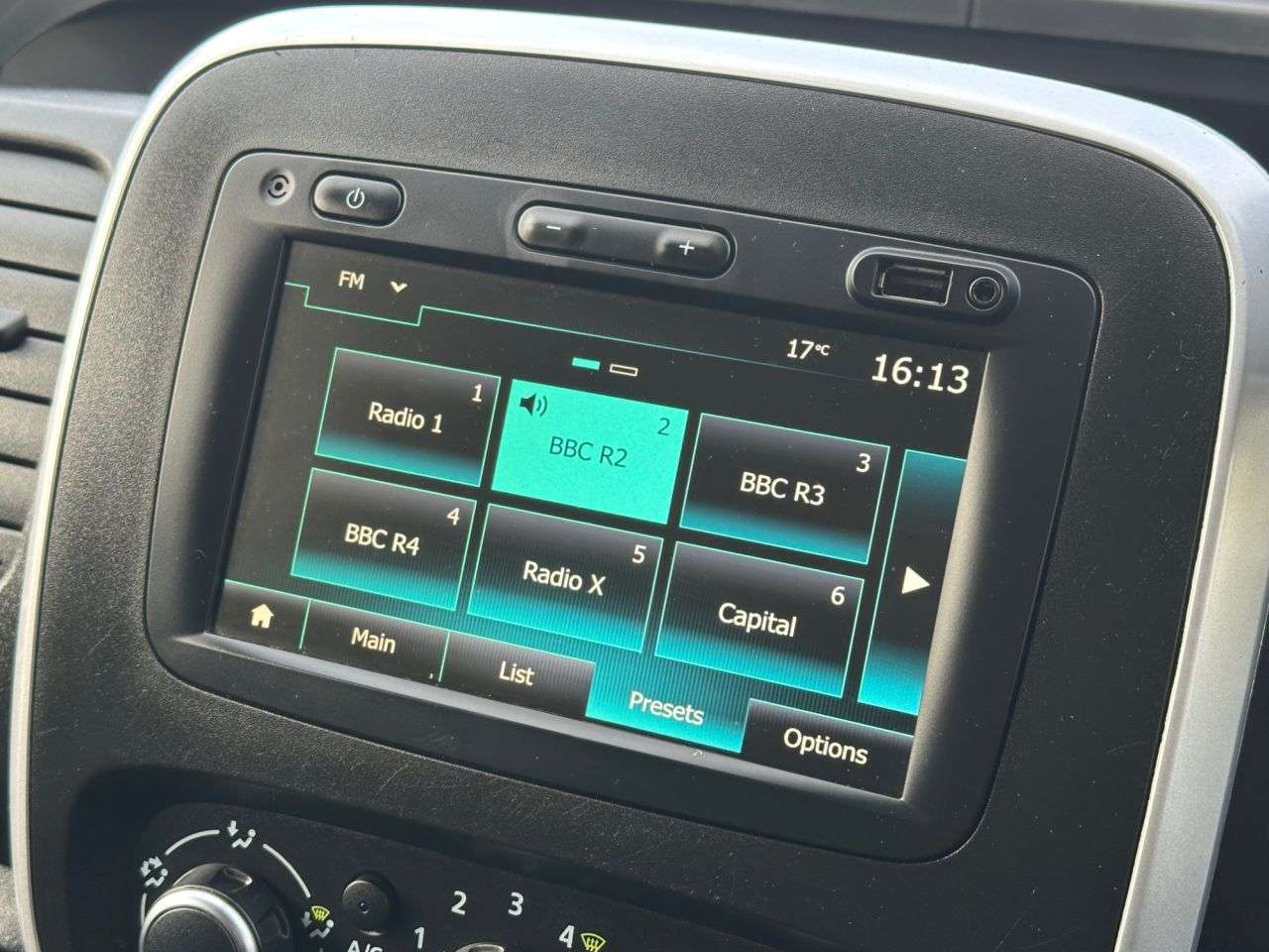 2021 RENAULT TRAFIC 2021 RENAULT TRAFIC