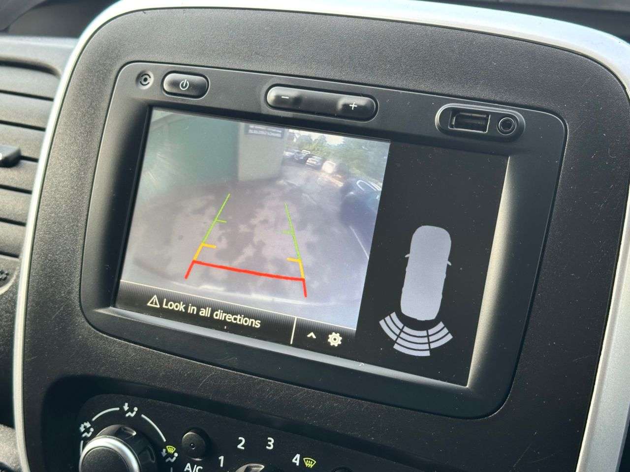 2021 RENAULT TRAFIC 2021 RENAULT TRAFIC