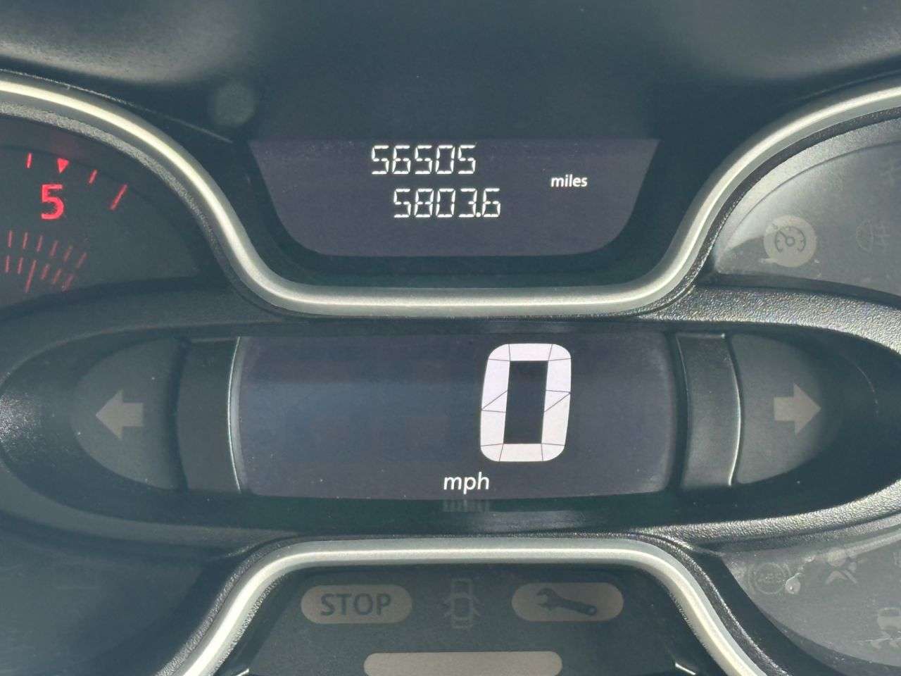 2021 RENAULT TRAFIC 2021 RENAULT TRAFIC