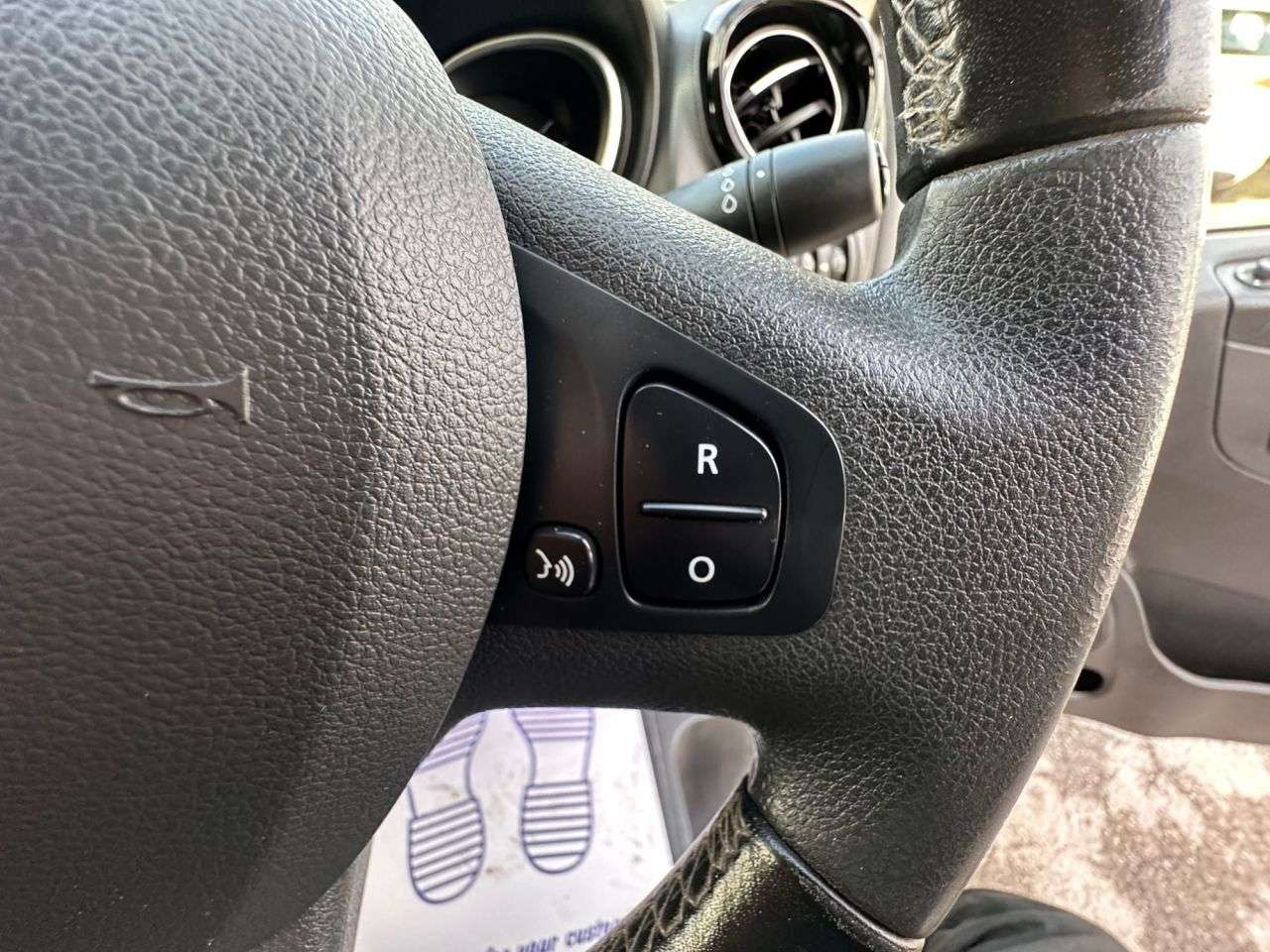 2021 RENAULT TRAFIC 2021 RENAULT TRAFIC