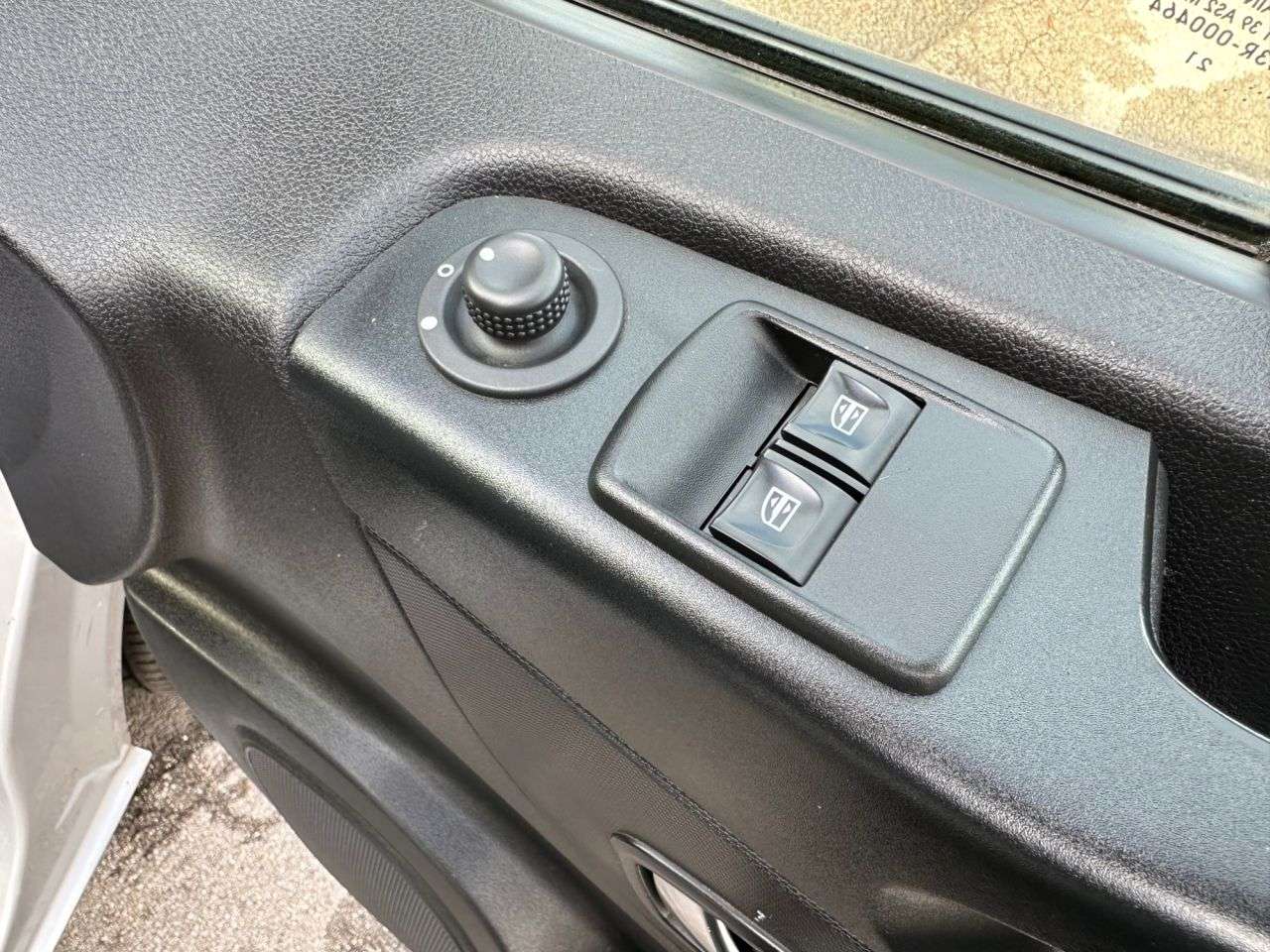 2021 RENAULT TRAFIC 2021 RENAULT TRAFIC