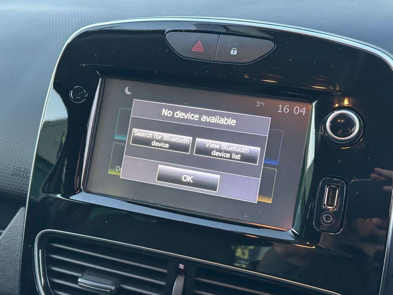 2017 RENAULT CLIO 2017 RENAULT CLIO