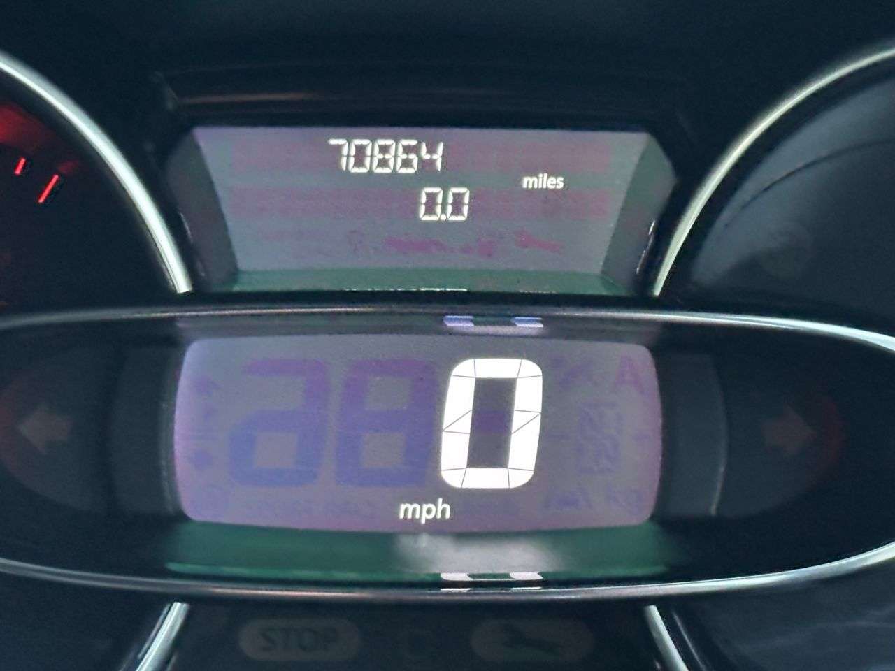 2017 RENAULT CLIO 2017 RENAULT CLIO