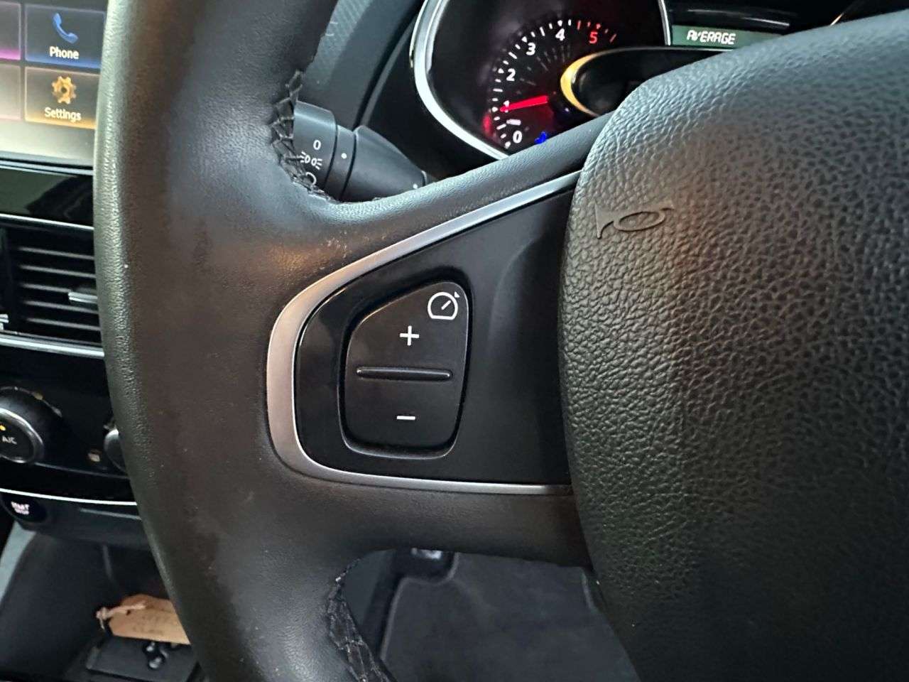 2017 RENAULT CLIO 2017 RENAULT CLIO