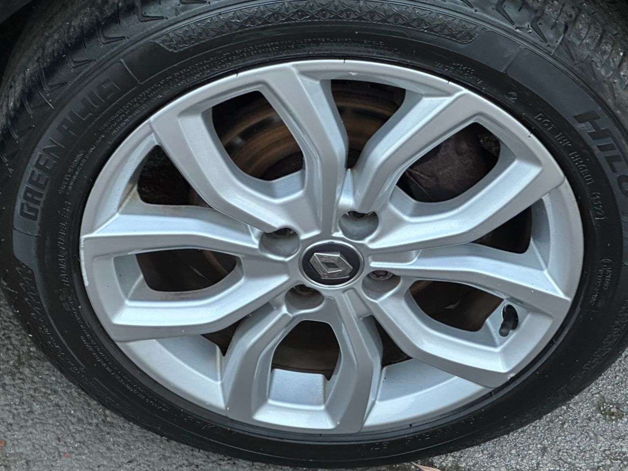 2017 RENAULT CLIO 2017 RENAULT CLIO