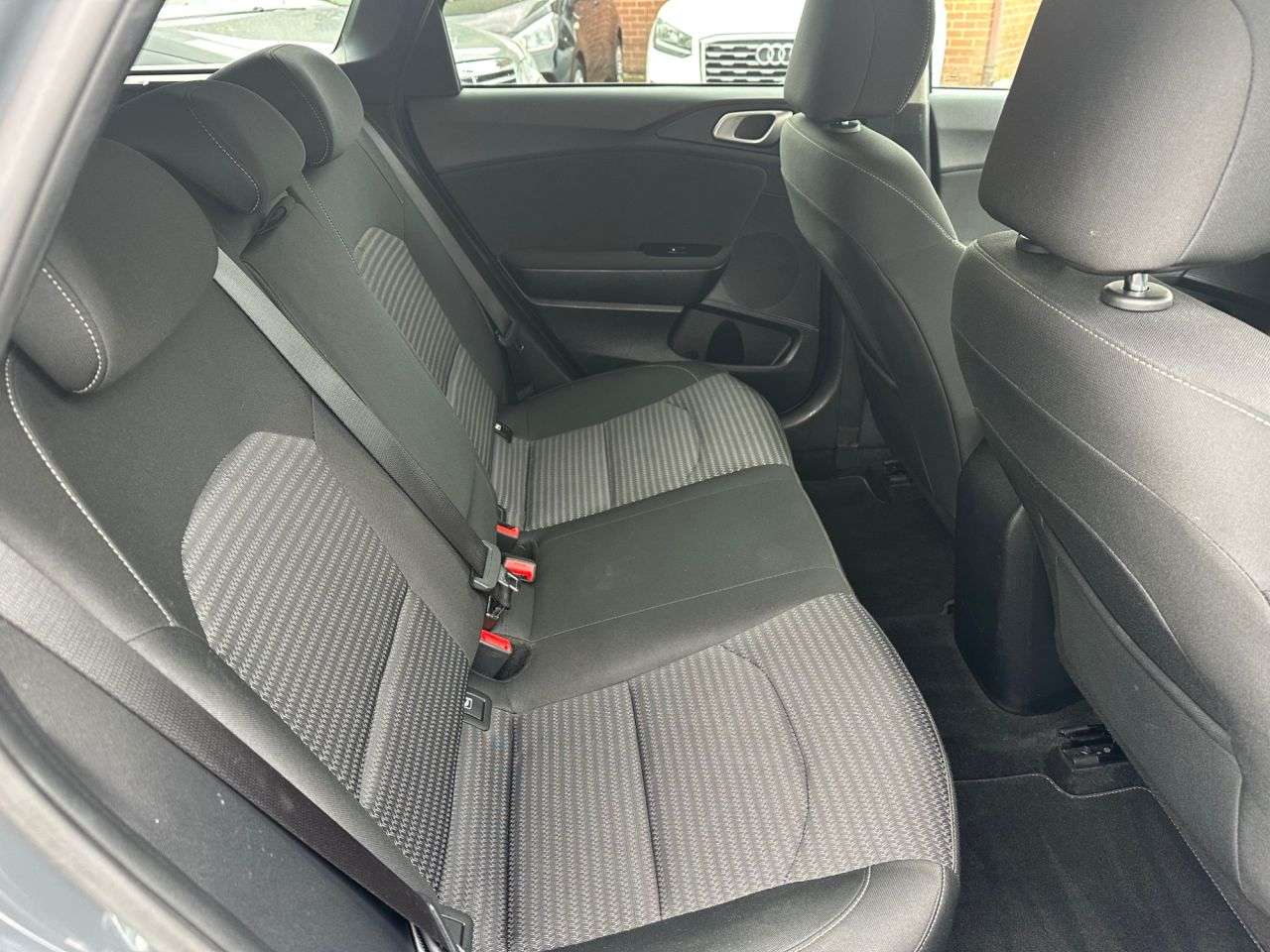 2021 KIA CEED 2021 KIA CEED