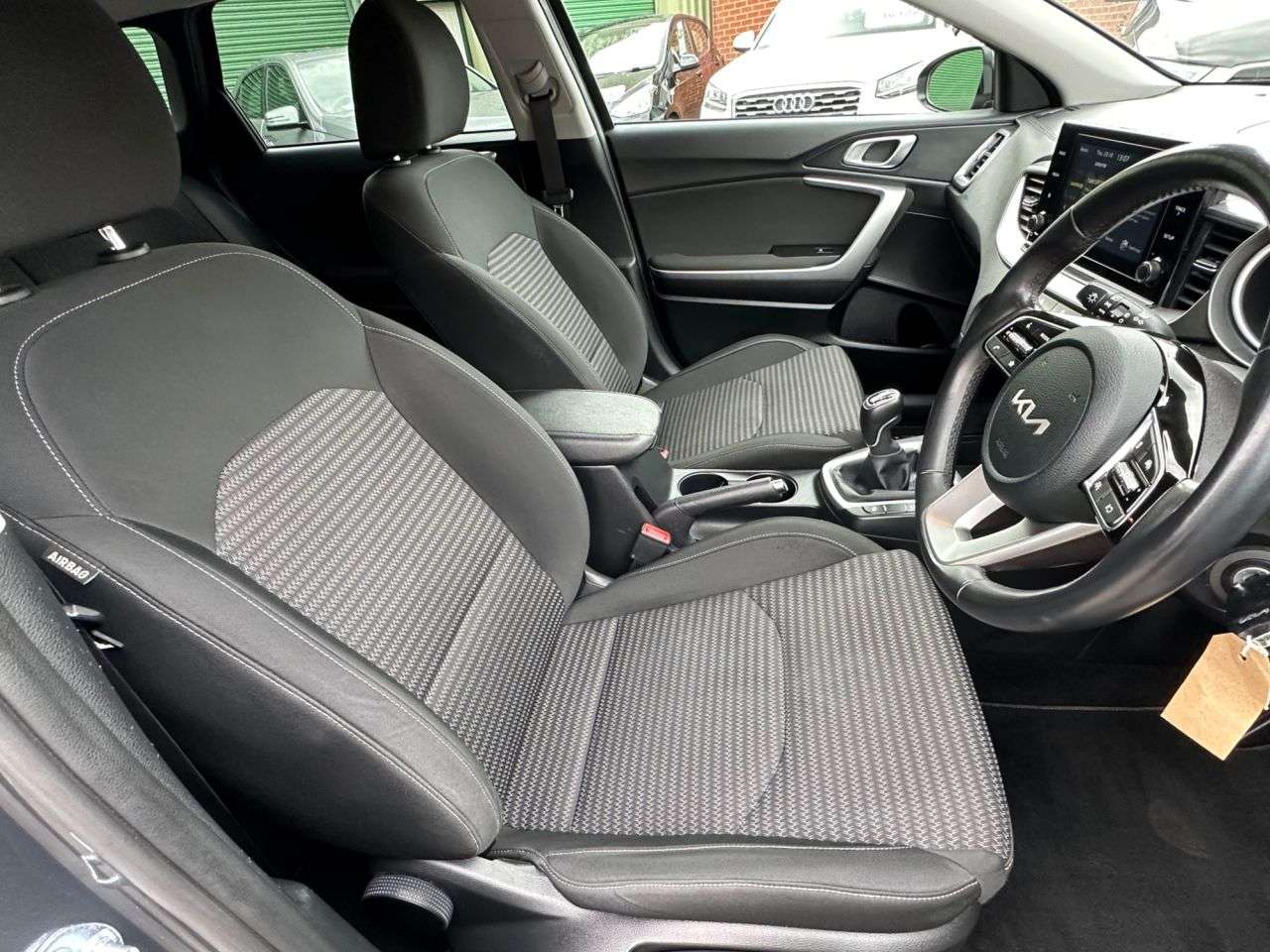 2021 KIA CEED 2021 KIA CEED