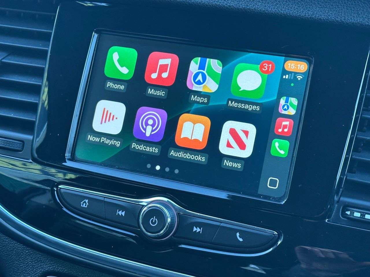 A 2016 VAUXHALL MOKKA X 1.4i Turbo Active SUV 5dr Petrol Manual Euro 6 (s/s) (140 ps) A 2016 VAUXHALL MOKKA X 1.4i Turbo Active SUV 5dr Petrol Manual Euro 6 (s/s) (140 ps)