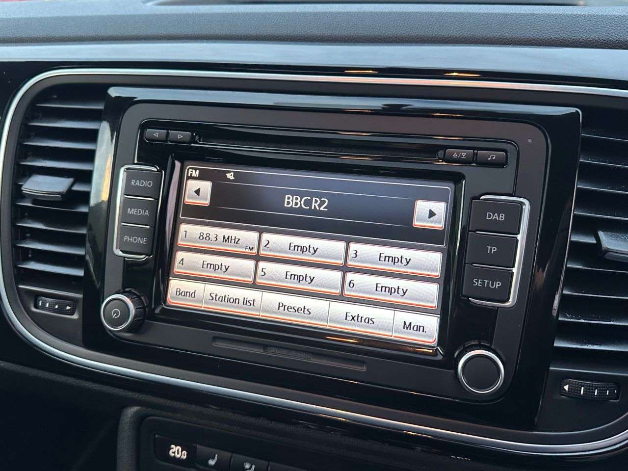 2014 VOLKSWAGEN BEETLE 2014 VOLKSWAGEN BEETLE