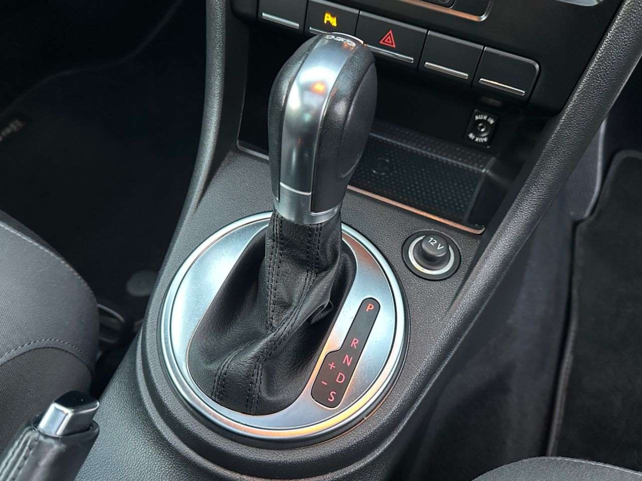 2014 VOLKSWAGEN BEETLE 2014 VOLKSWAGEN BEETLE