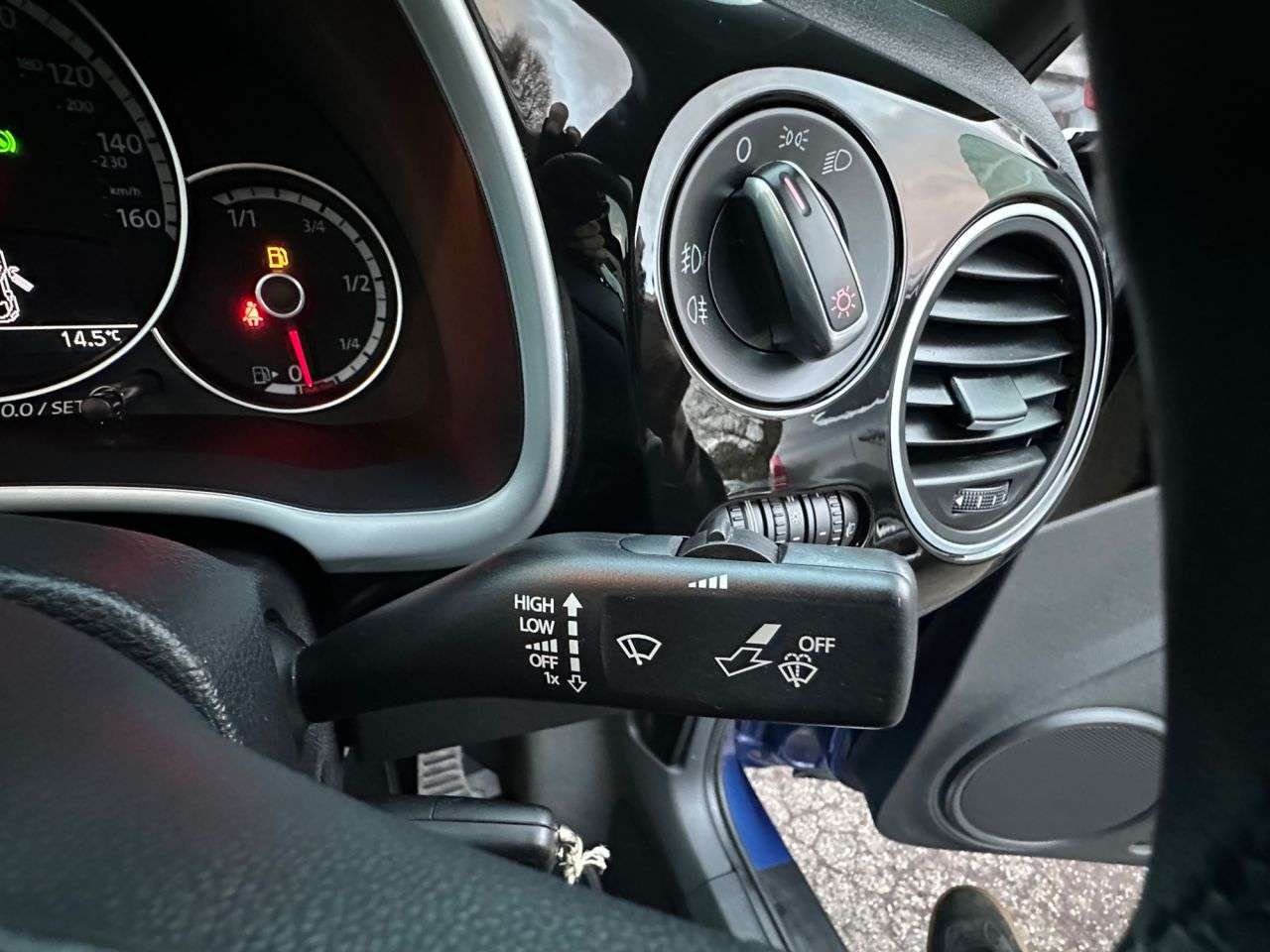 2014 VOLKSWAGEN BEETLE 2014 VOLKSWAGEN BEETLE