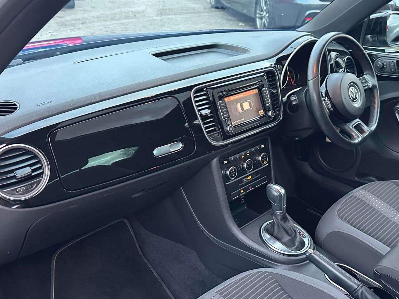 2014 VOLKSWAGEN BEETLE 2014 VOLKSWAGEN BEETLE